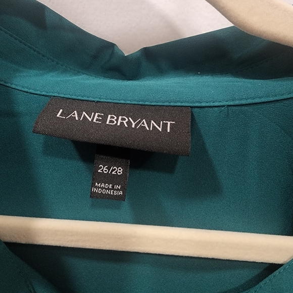 Women's LANE BRYANT Sz 26/28 bottom down long sleeve blouse green - Picture 2 of 10